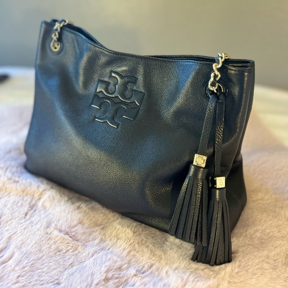 Tory Burch Handbags - Tory Burch Black Thea Slouchy Leather Chain Tote